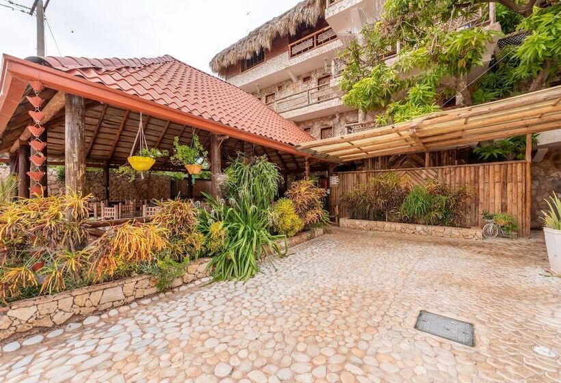 هتل Vista De Aguilas Ecolodge