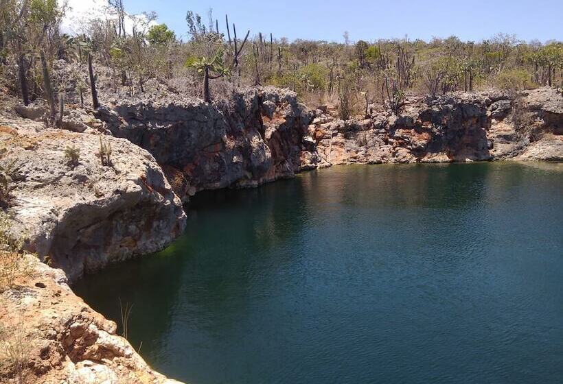 هتل Vista De Aguilas Ecolodge