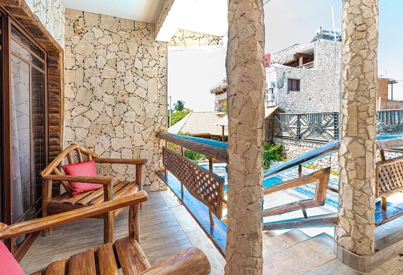 هتل Vista De Aguilas Ecolodge