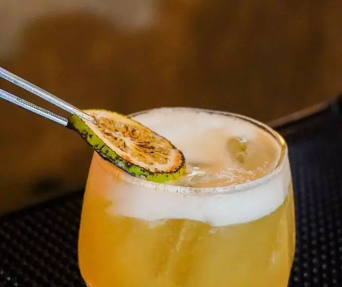 ユースホステル Kommons By Kamino