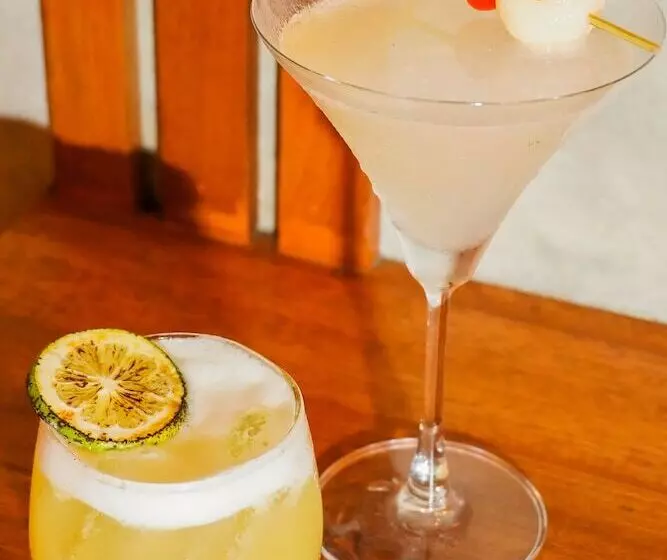 ユースホステル Kommons By Kamino