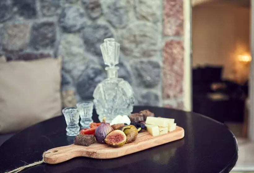 Majatalo Arvanitis Cave Village