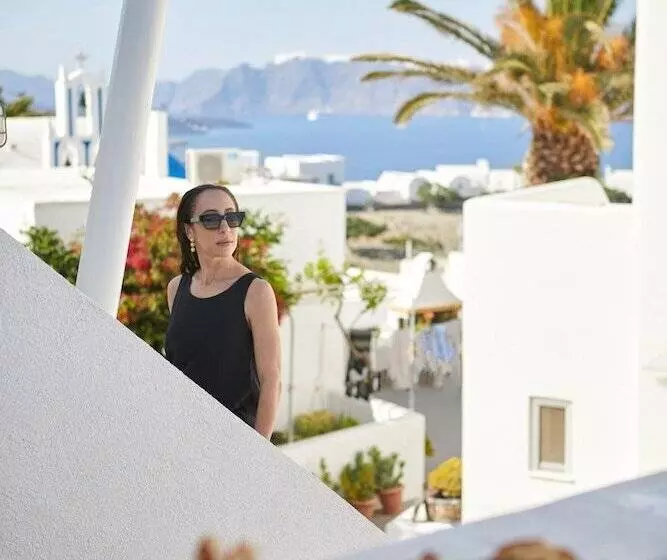 Majatalo Arvanitis Cave Village