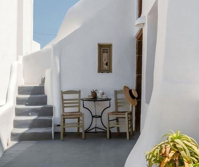 Pension Arvanitis Cave Village