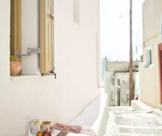 Majatalo Arvanitis Cave Village