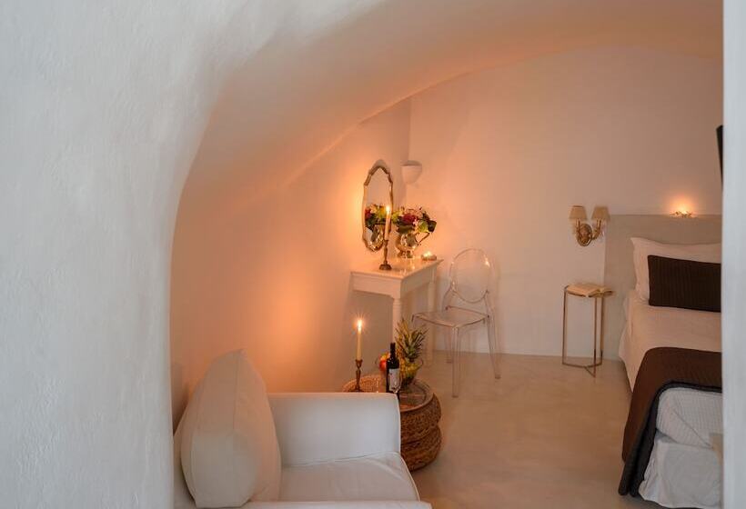 Pension Arvanitis Cave Village