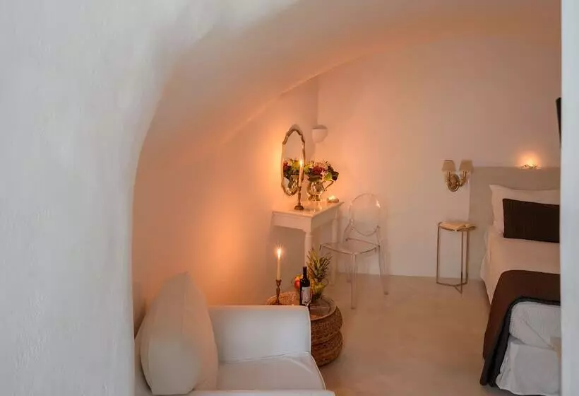 Majatalo Arvanitis Cave Village