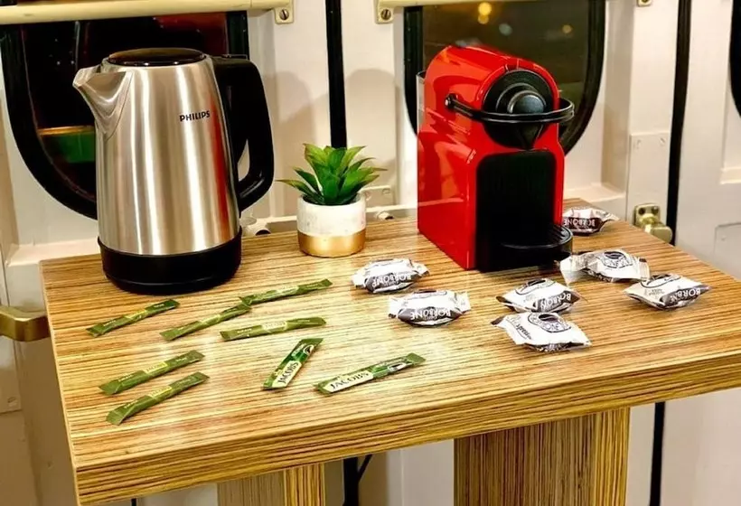 Majatalo übernachtung Im Nostalgischen Bahnwaggon