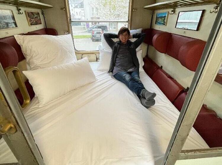 Majatalo übernachtung Im Nostalgischen Bahnwaggon