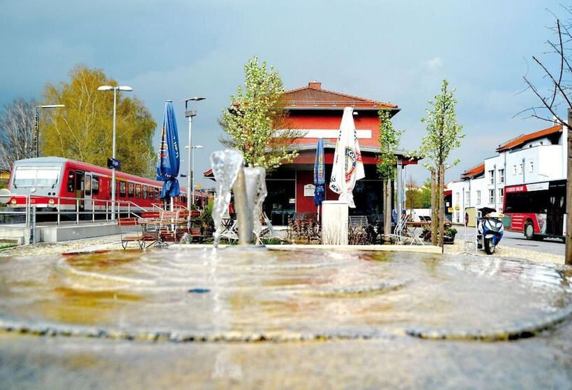 Majatalo übernachtung Im Nostalgischen Bahnwaggon