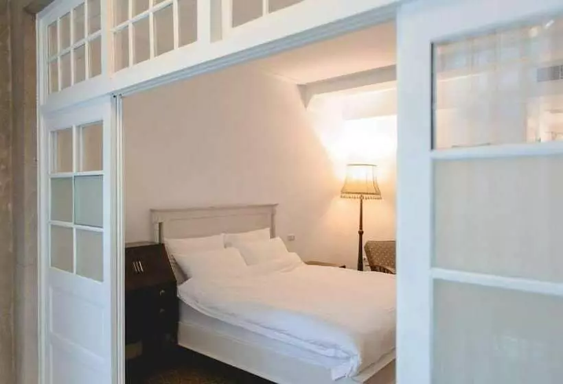 پانسیون Dark Street House B&b