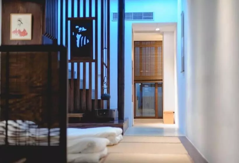 پانسیون Dark Street House B&b