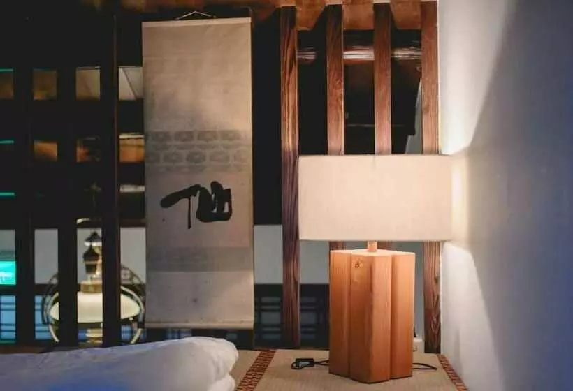پانسیون Dark Street House B&b