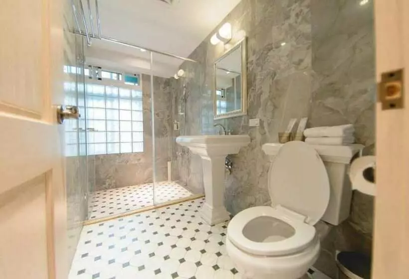 پانسیون Dark Street House B&b