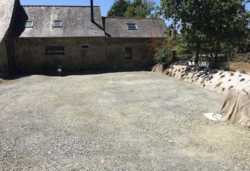 ペンション Ecogite La Noë