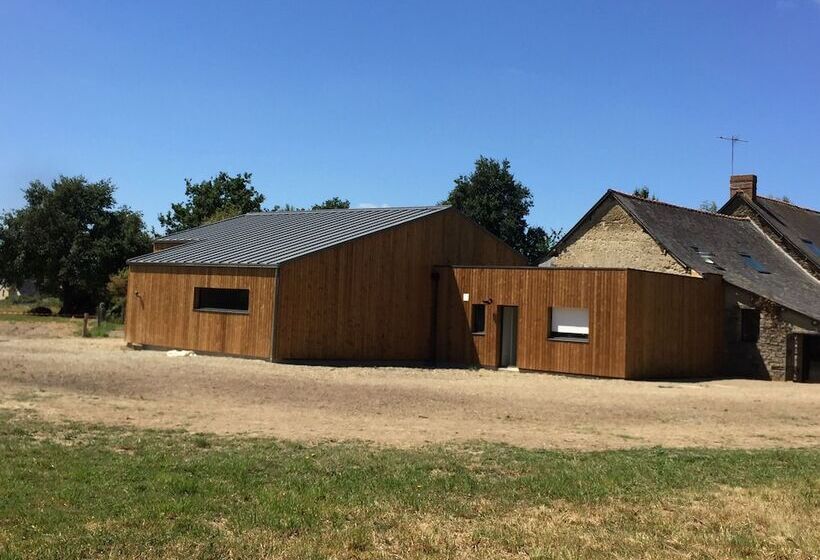 ペンション Ecogite La Noë