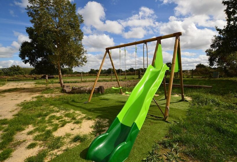 ペンション Ecogite La Noë