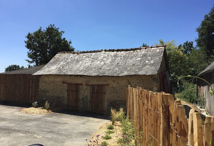 ペンション Ecogite La Noë