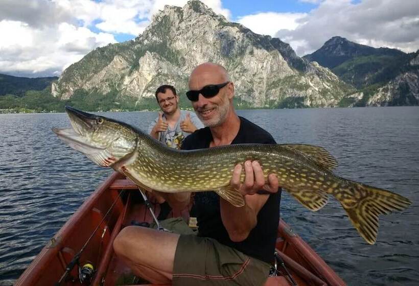 פנסיון Haus Am See