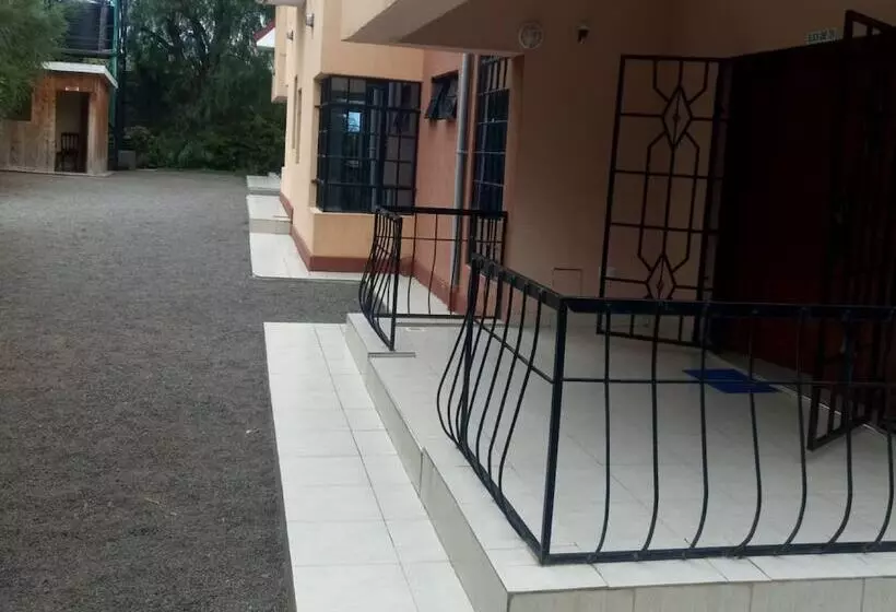 پانسیون High End Guest House