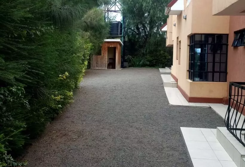 پانسیون High End Guest House