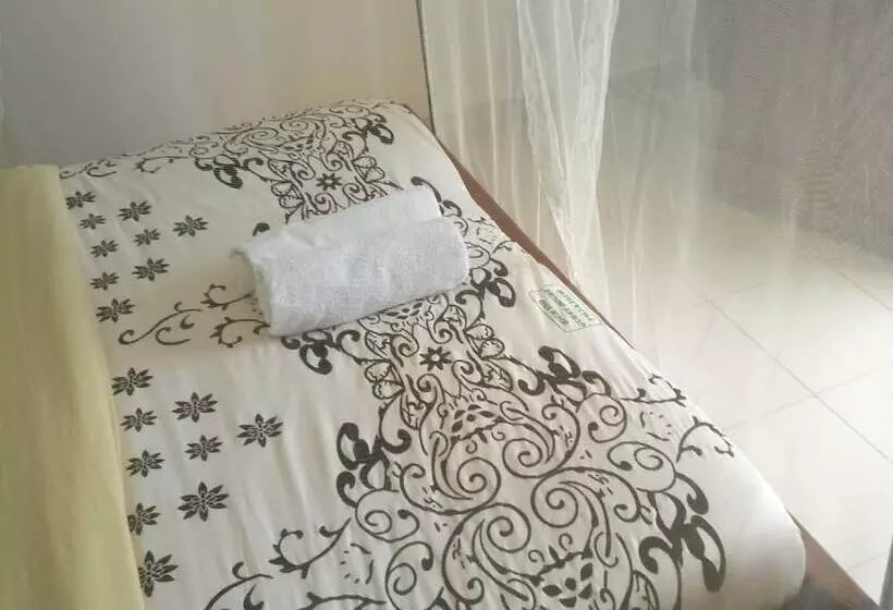 پانسیون High End Guest House