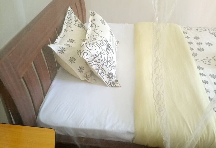 پانسیون High End Guest House