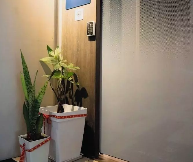 Majatalo Homi Oasis 和逸绿洲