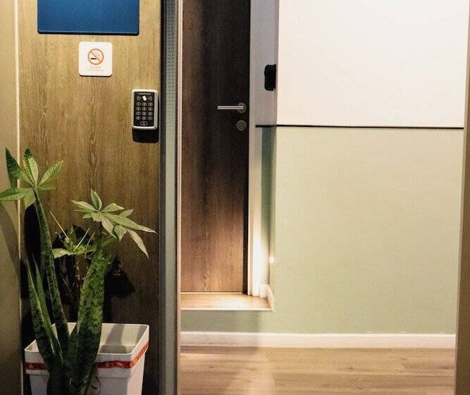 Pensión Homi Oasis 和逸绿洲