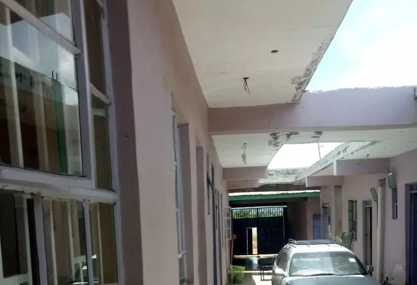 پانسیون Rainbow Guest House