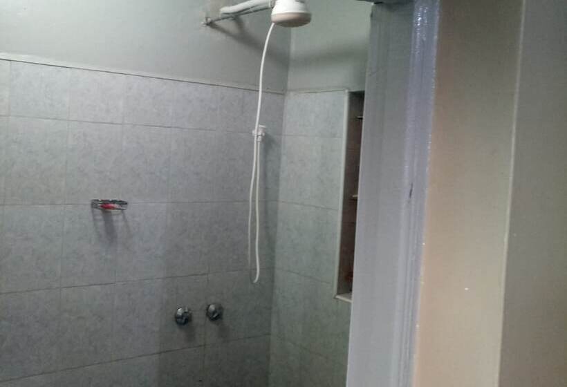 پانسیون Rainbow Guest House