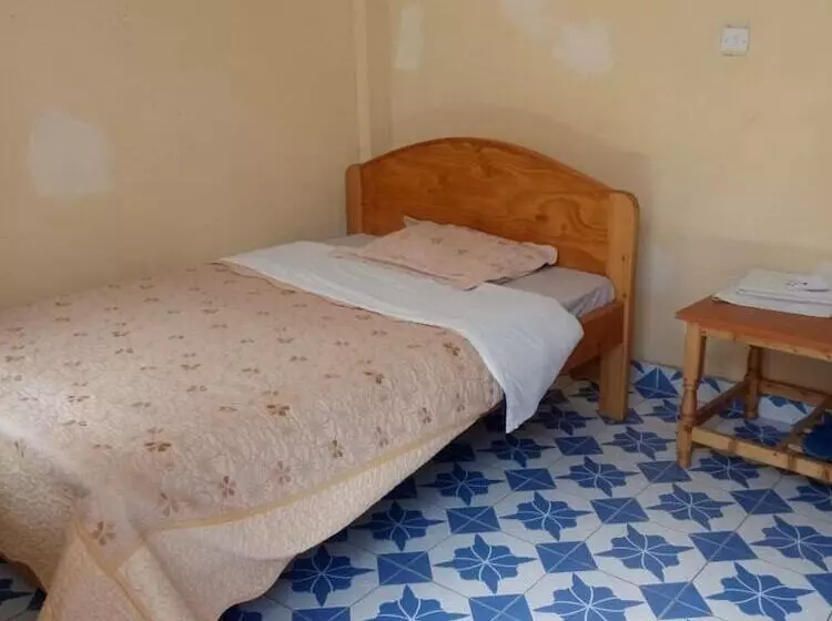 پانسیون Rainbow Guest House