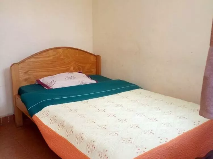 پانسیون Rainbow Guest House