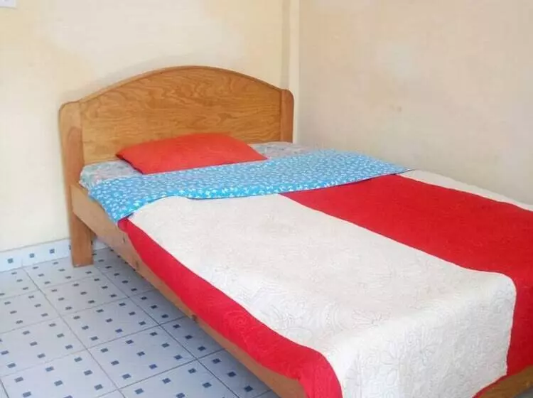 پانسیون Rainbow Guest House