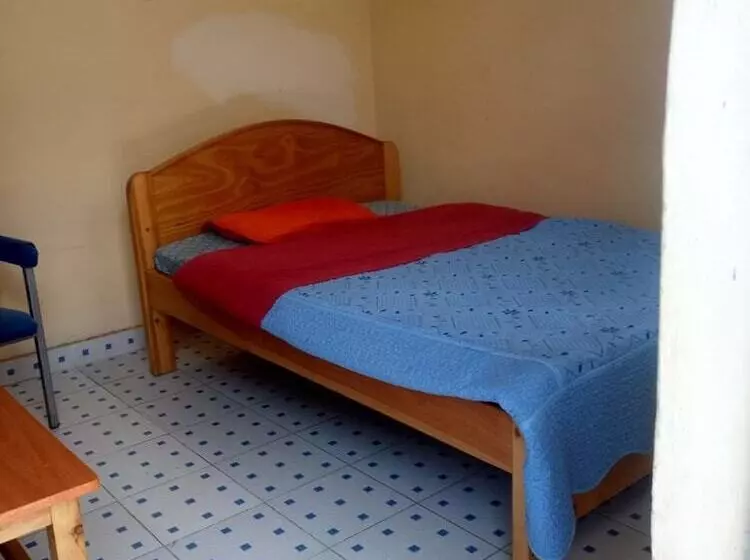 پانسیون Rainbow Guest House