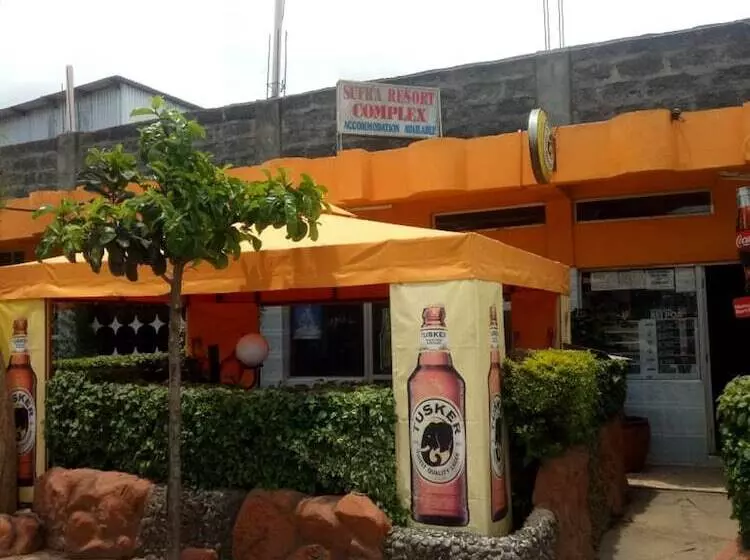 پانسیون Sufra Resort Complex