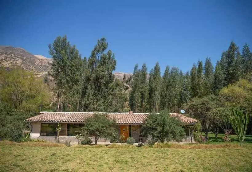 Yakumama Hostel Y Restaurant