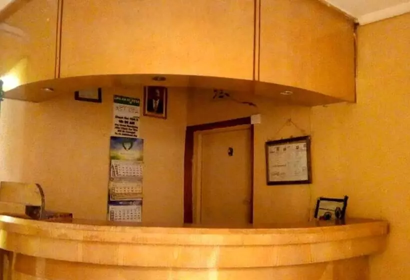 تختخواب و صبحانه Sundowner Lodge