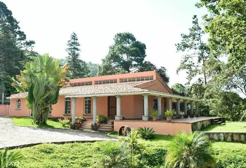 تختخواب و صبحانه Uyuca Vista Family Villa