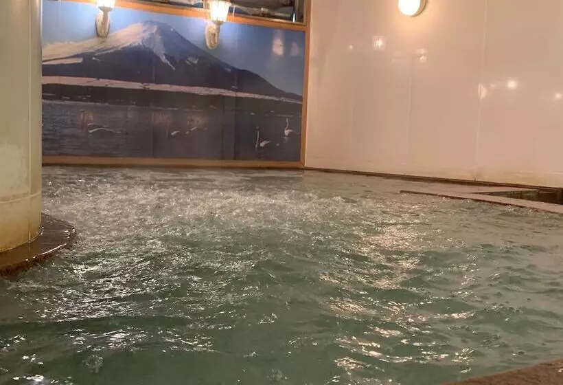 Funabashi Grand Sauna And Capsule Hotel   Caters To Men