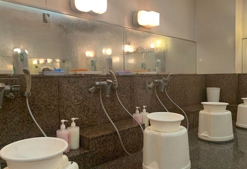 Funabashi Grand Sauna And Capsule Hotel   Caters To Men