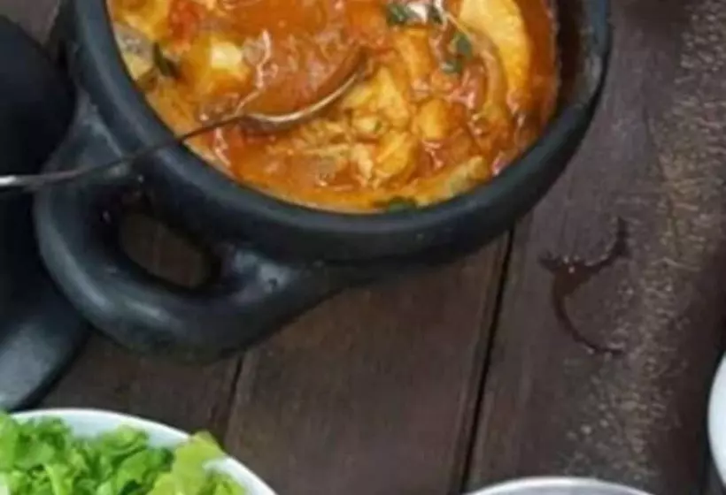 簡易ホテル Rancho Moreira Pousada E Restaurante