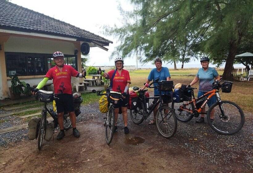 فندق Andaman Peace Resort