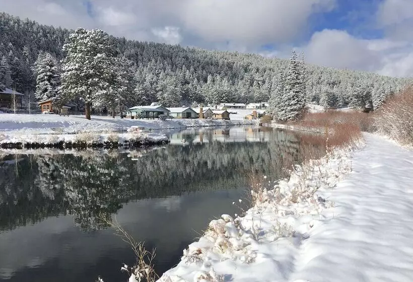 Hotelli Bailey Lodge