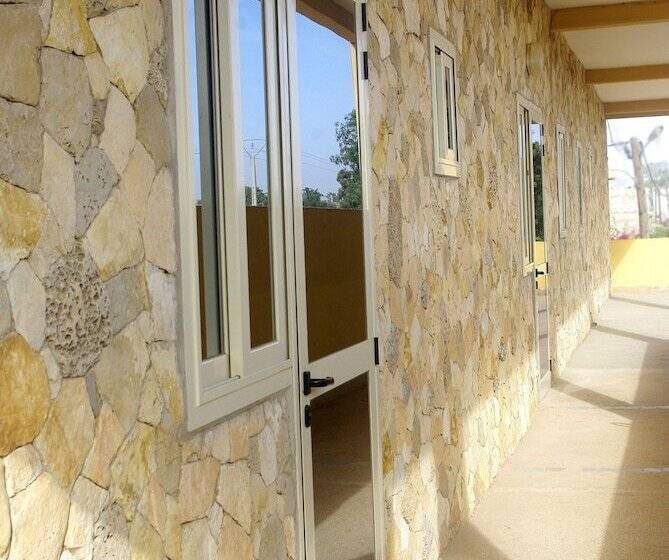 هتل Bien Sûr Hôtel