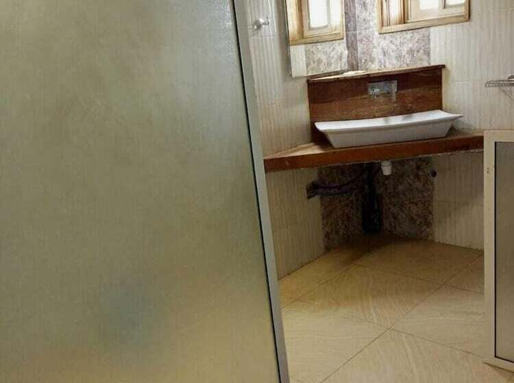 هتل Bien Sûr Hôtel