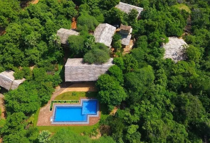 Hotelli Cloud Nine Lanka Resort