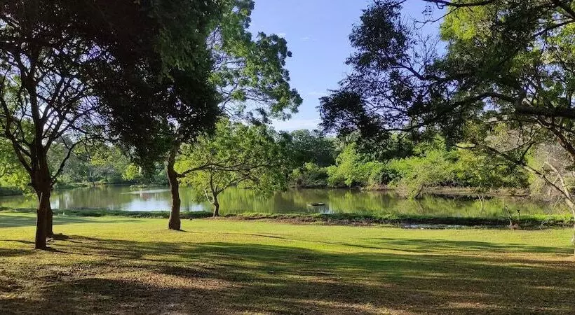 Hotelli Grand Villa Kalametiya