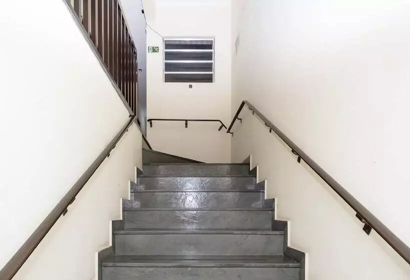 ホテル Hostel Suarão