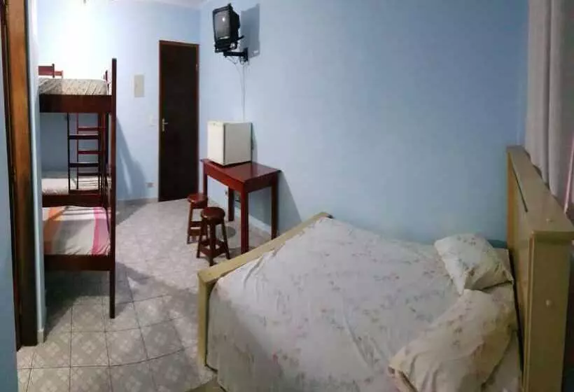 ホテル Hostel Suarão
